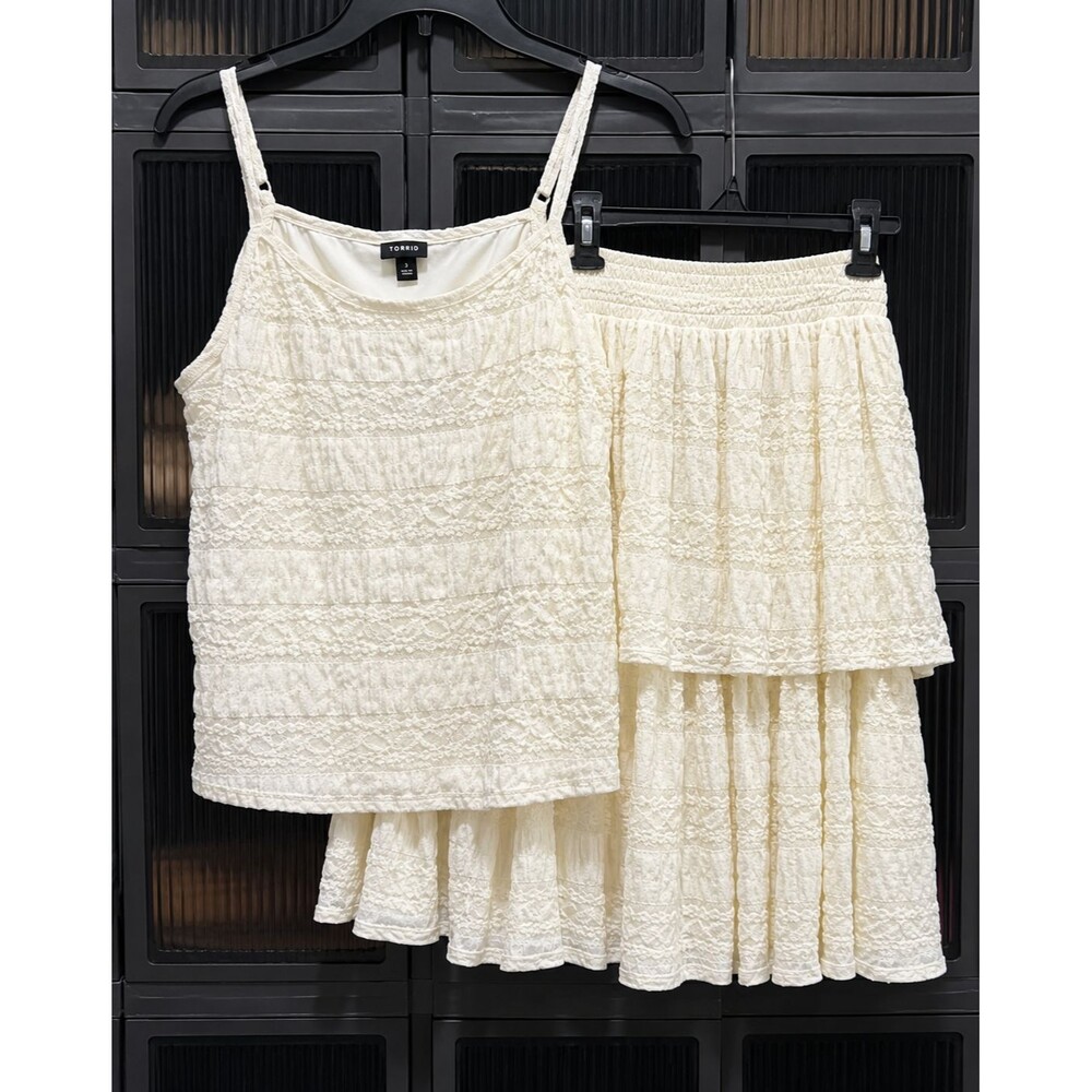 Torrid Whispering White Stretch Lace Cami & Two Tiered Ruffle Skirt Set 3X NWT